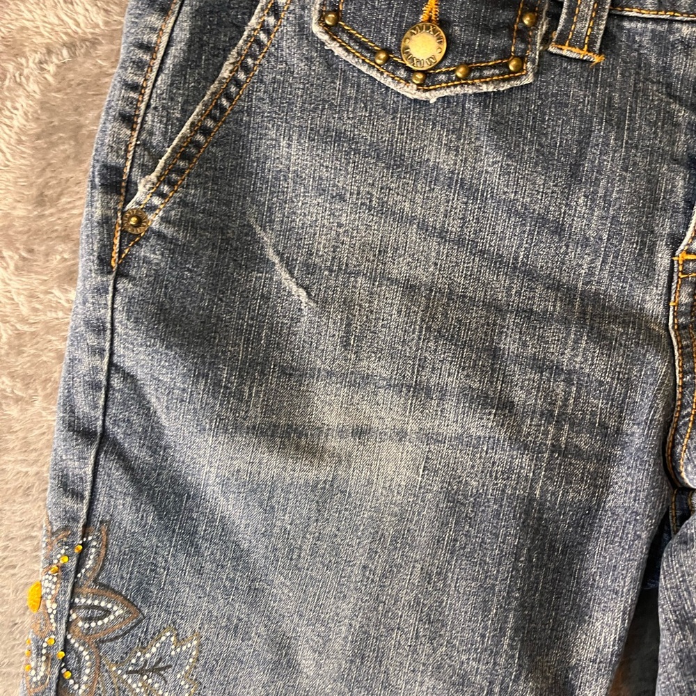 Mixit Embroidered Flare Jeans in Blue with Yellow Accents Size 6 - Picture 8 of 16